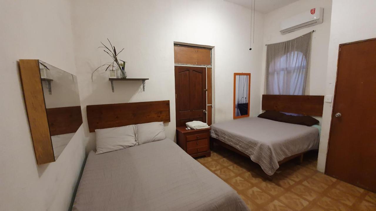 Taiyari Hostal Монтерей Екстериор снимка